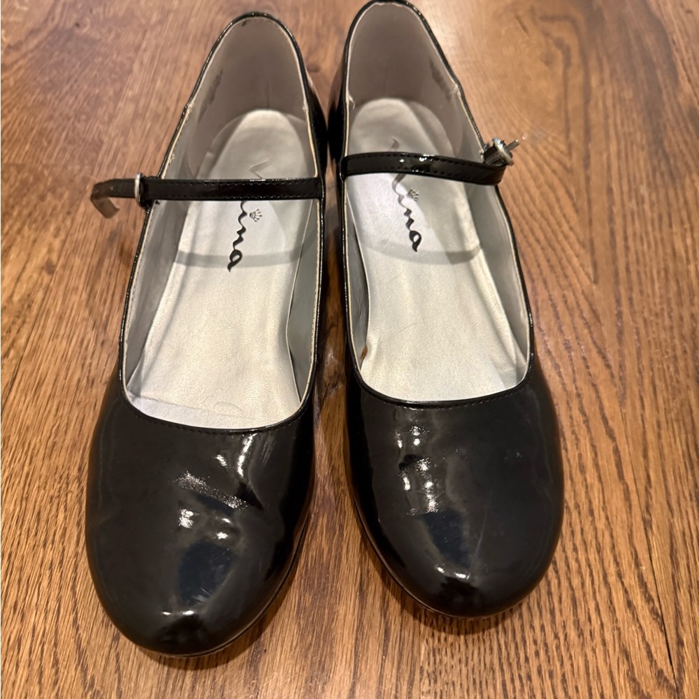 Black Patent Leather Mary Jane Shoes